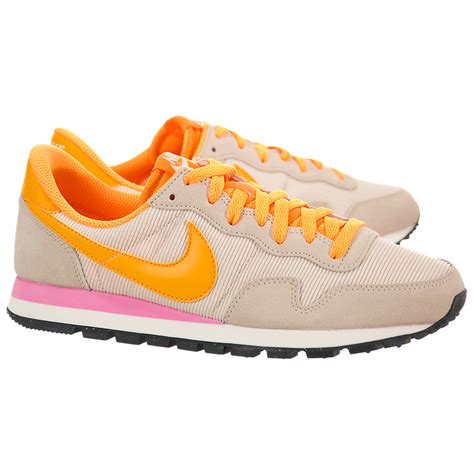 nike air pegasus 83 women's.